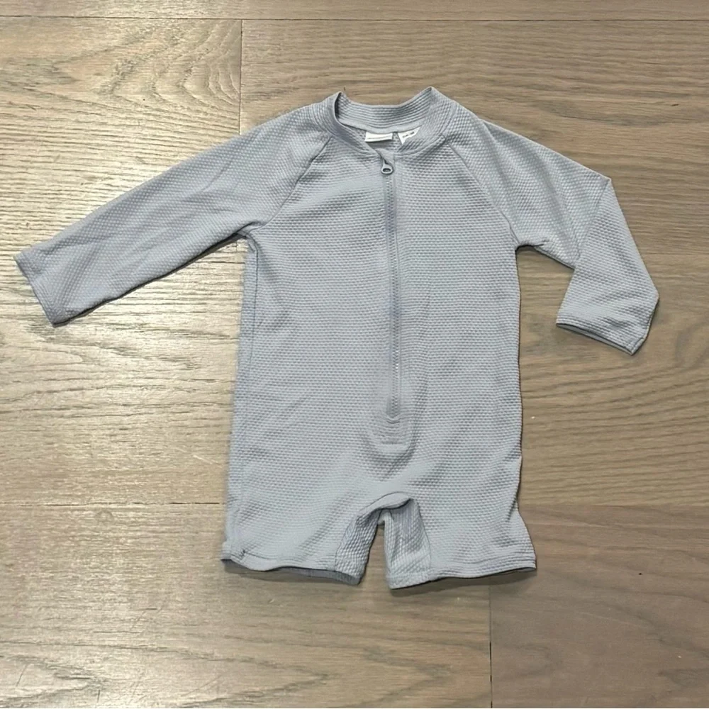 Light Gray Baby Rashguard - Picture 1 of 3